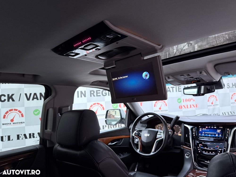Cadillac Escalade - 8