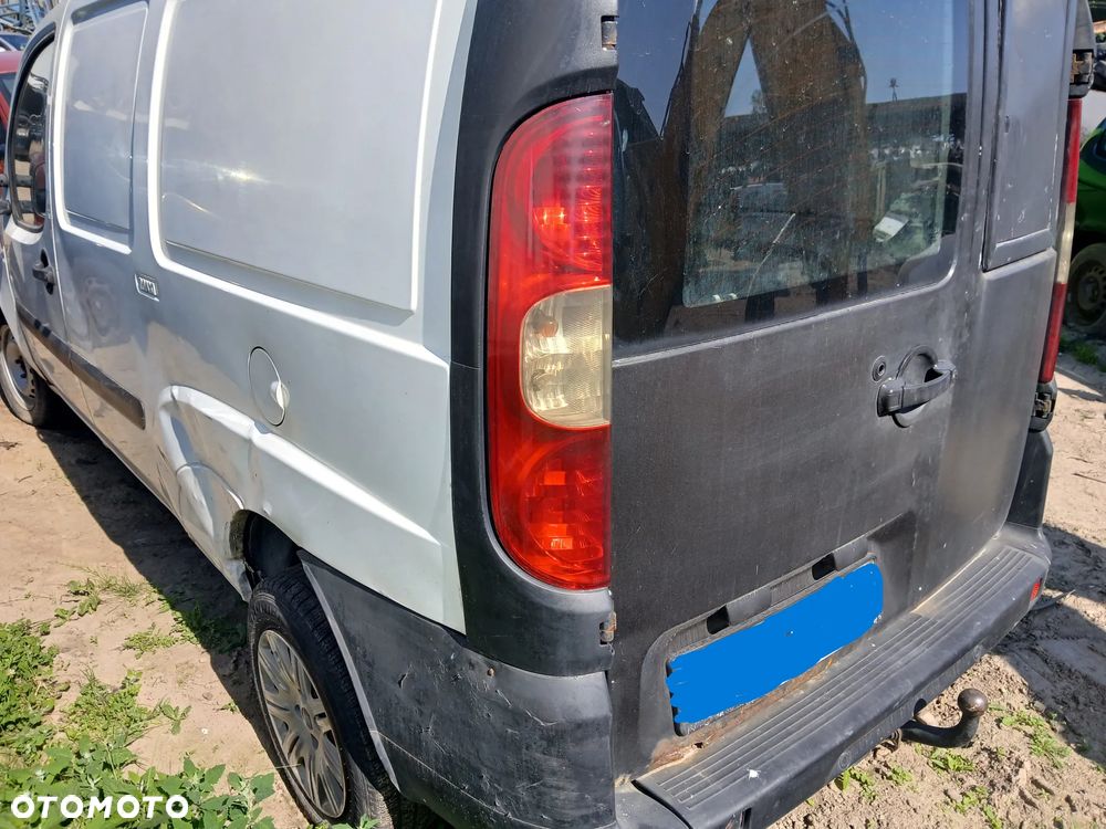 FIAT DOBLO II 2 KOD LAKIERU NIECZYTELNY maska pokrywa silnika klapa bagażnika zderzak lampa - 5