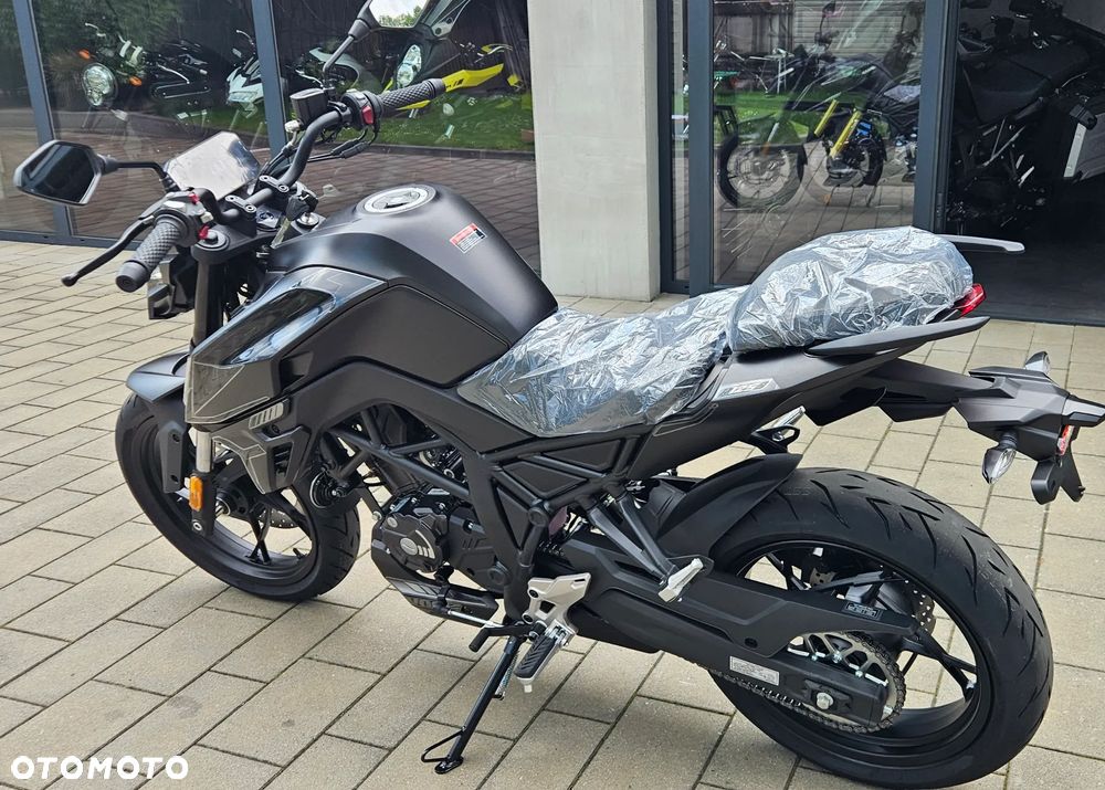 VOGE R125S - 3