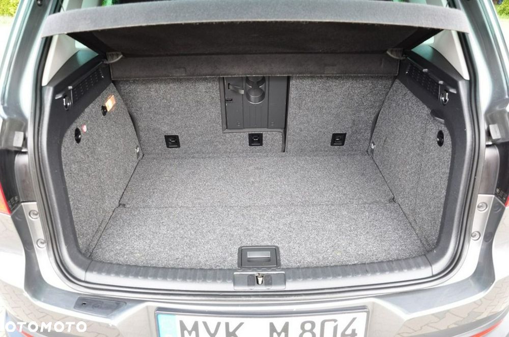 Volkswagen Tiguan - 25