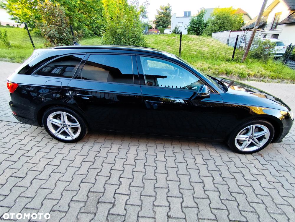 Audi A4 Avant 45 TFSI quattro S tronic - 3