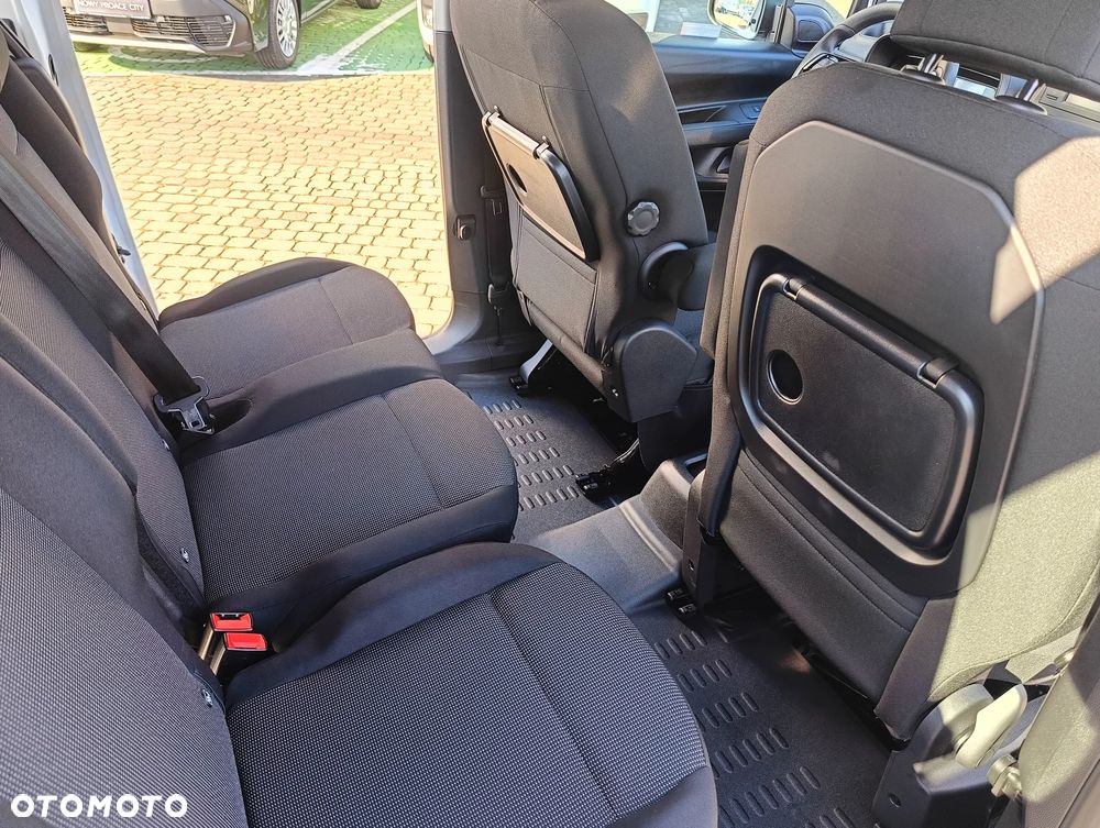 Toyota Proace City - 10