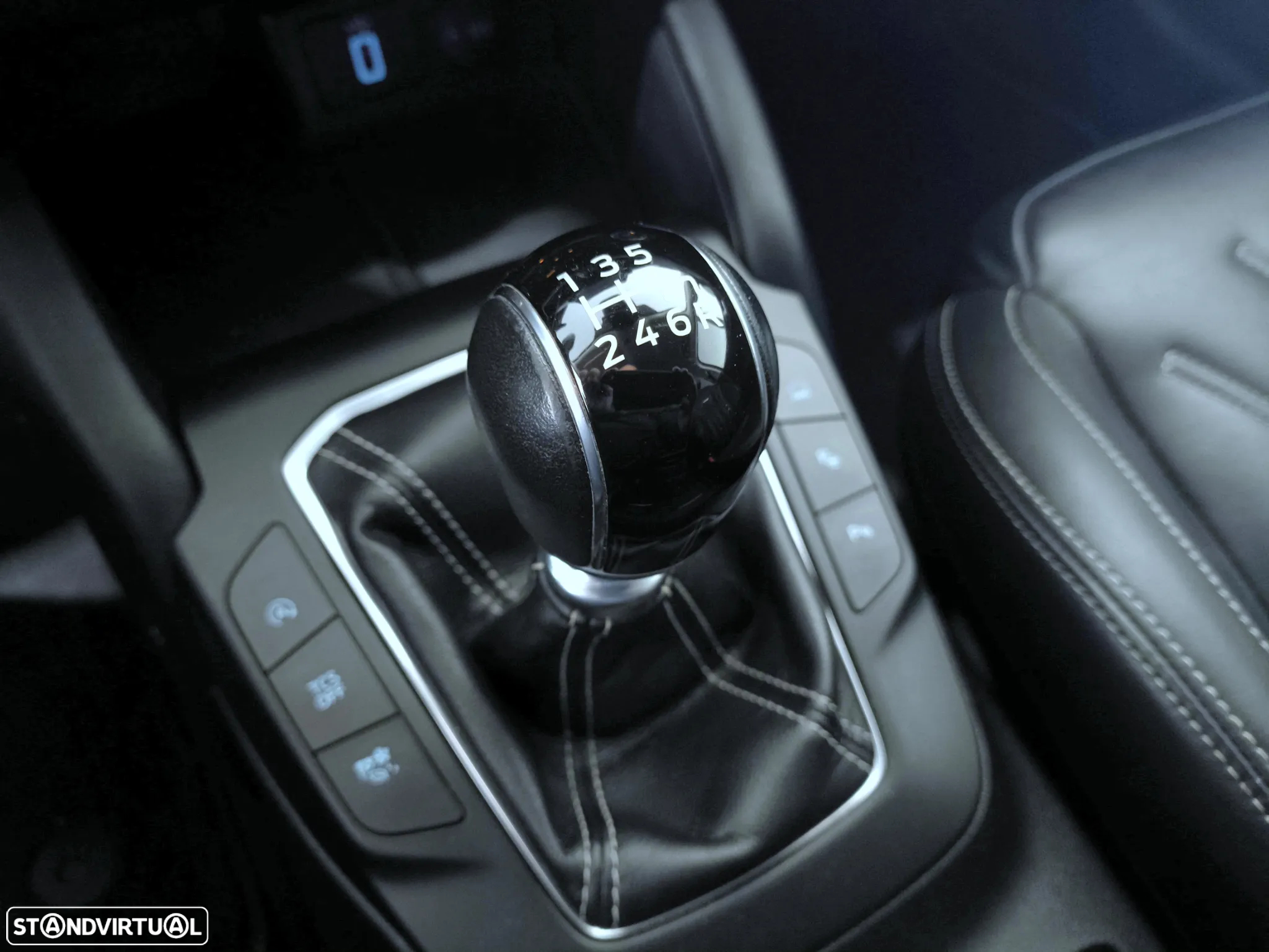 Ford Focus 1.0 EcoBoost Vignale - 21