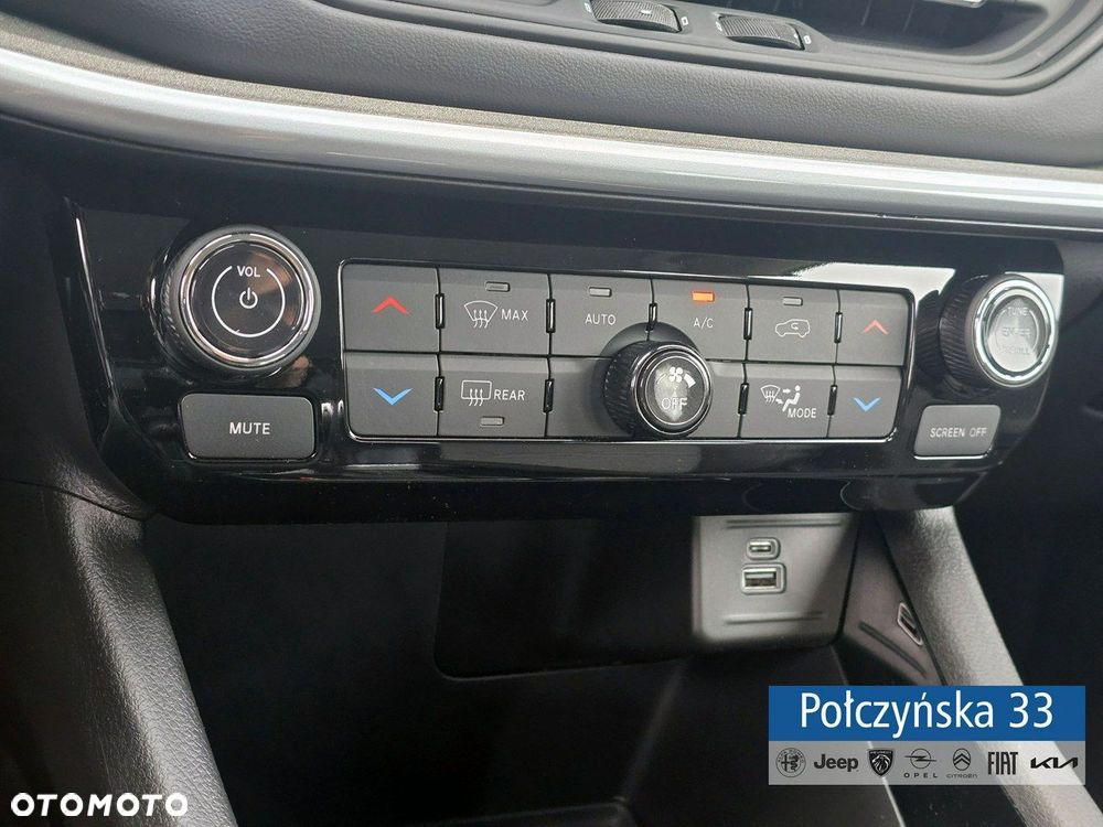 Jeep Compass - 22