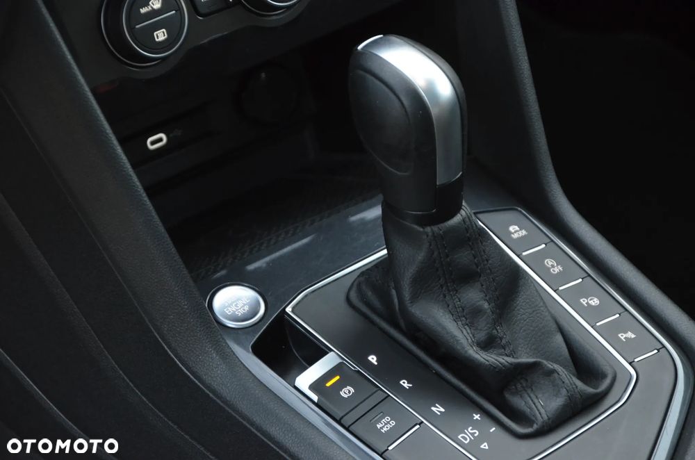 Volkswagen Tiguan Allspace 1.5 TSI EVO R-Line DSG - 29
