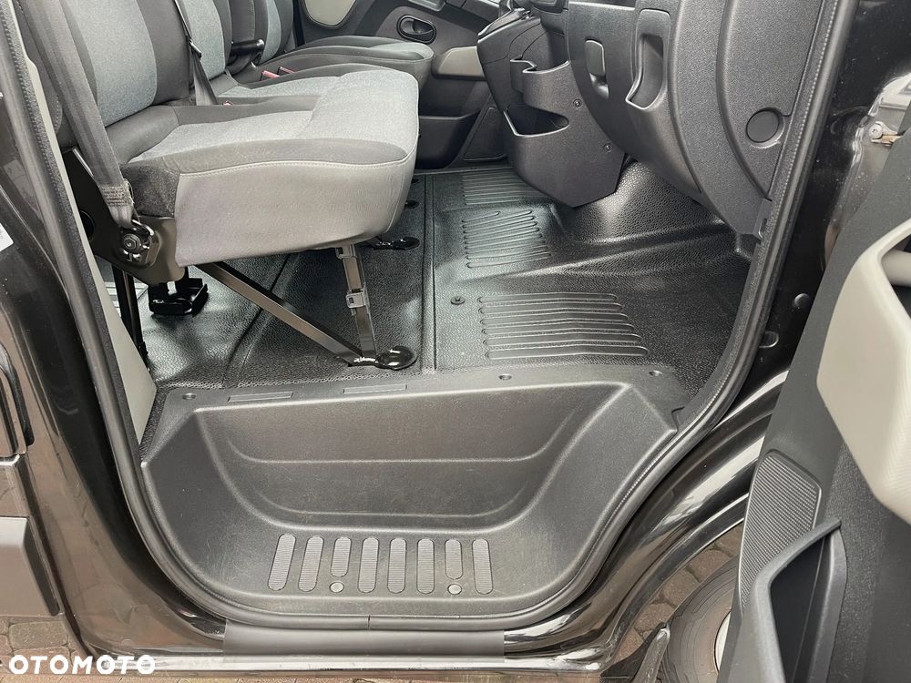 Renault Master Brygadówka Doka L2H2 - 22
