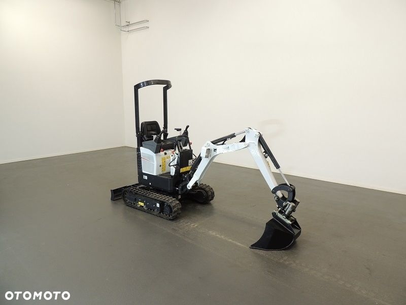 Bobcat E10 - 3