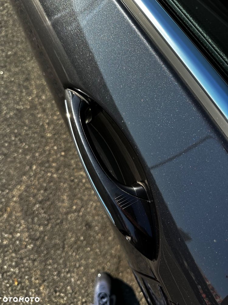 BMW Seria 5 520d Touring Luxury Line - 17