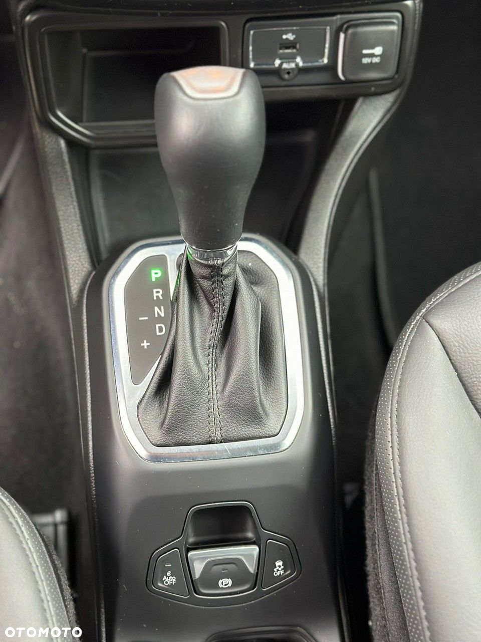Jeep Renegade - 27