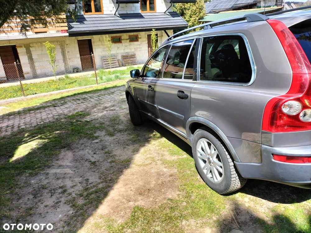 Volvo XC 90 2.4 D5 Momentum - 4