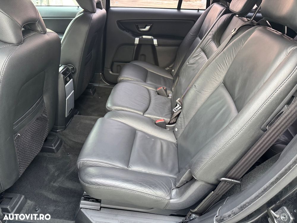 Volvo XC 90 D5 AWD Geartonic Summum - 13
