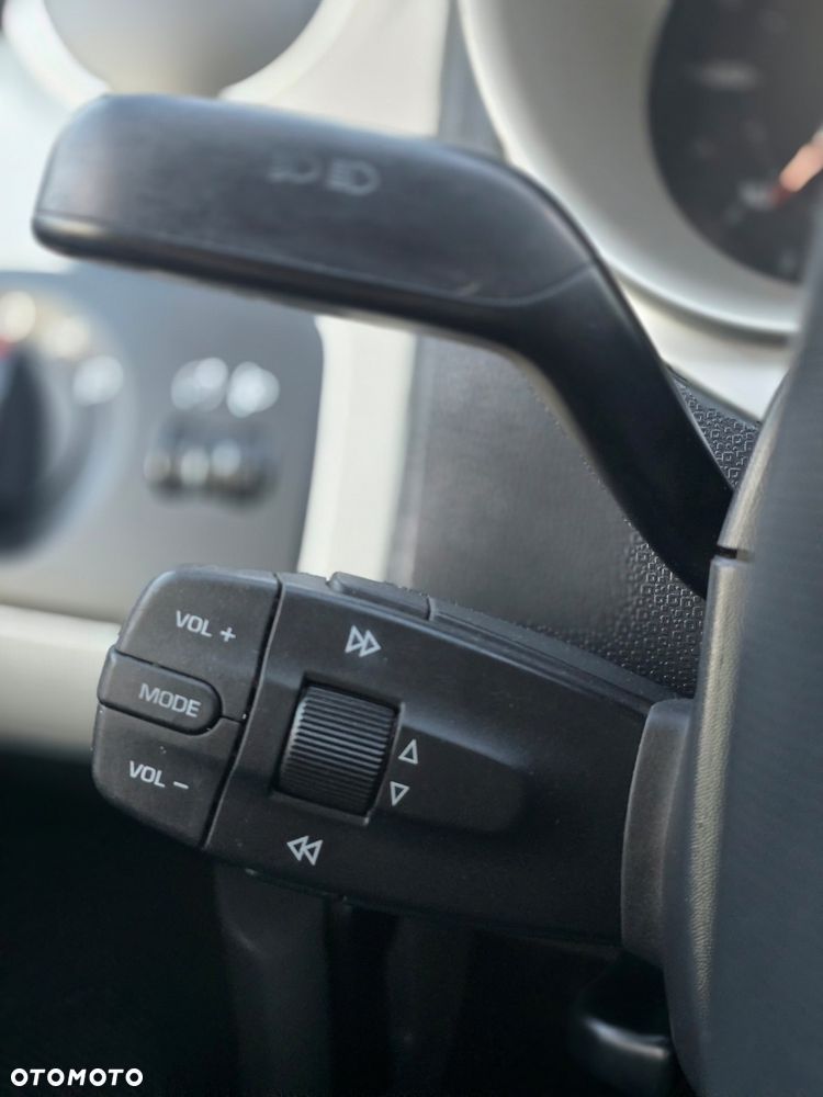 Seat Ibiza 1.9 TDI PD Style - 23