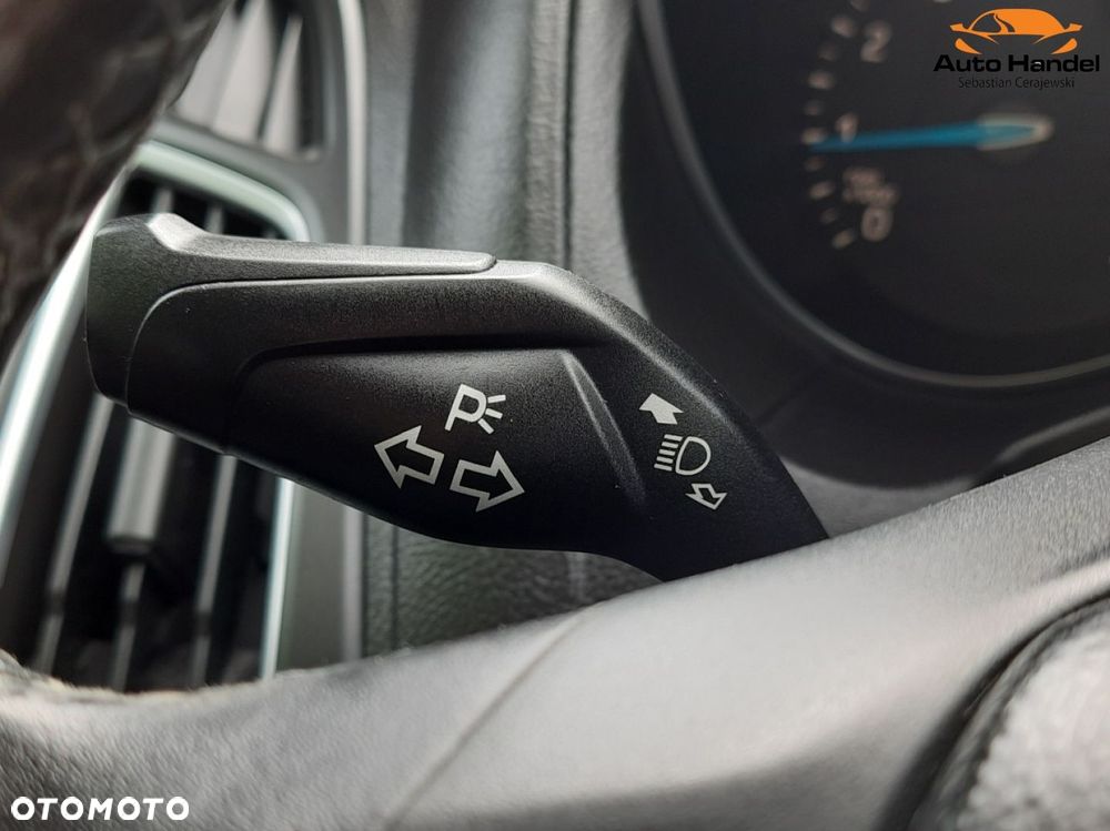 Ford Focus 1.5 EcoBoost STart-Stopp-System TITANIUM - 22