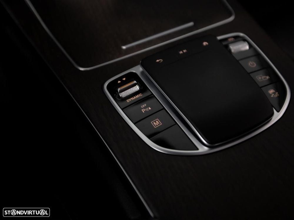 Mercedes-Benz GLC 300 de 4Matic - 28