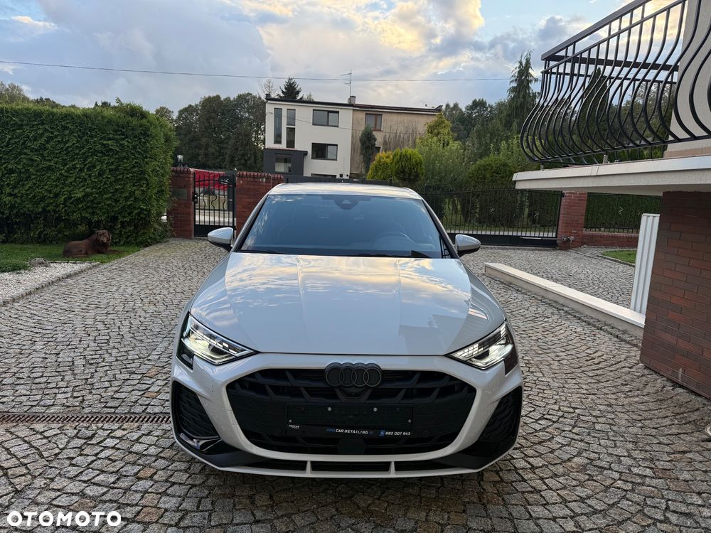 Audi A3 Sportback - 13