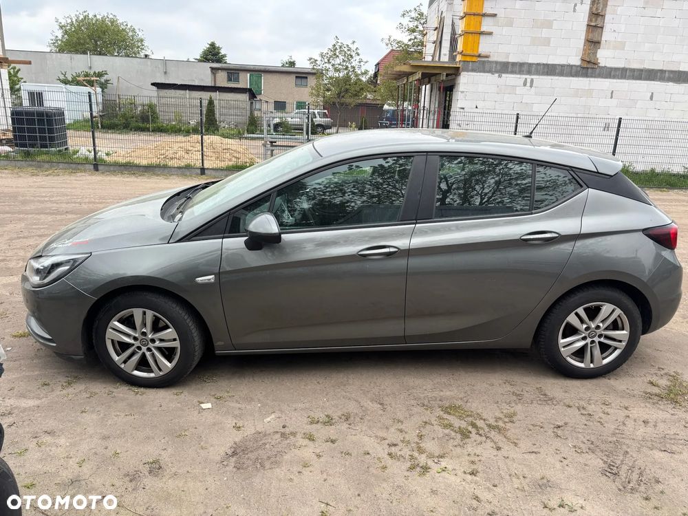 Opel Astra 1.6 D (CDTI DPF ecoFLEX) Start/Stop Edition - 6