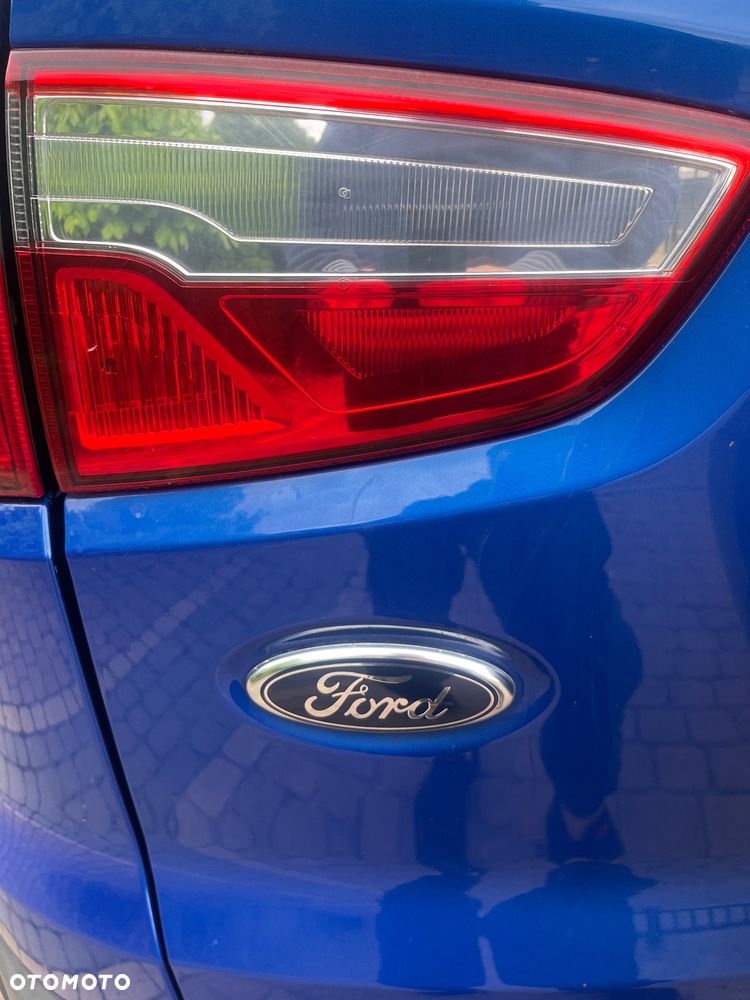 Ford EcoSport 1.5 TDCi TITANIUM - 13