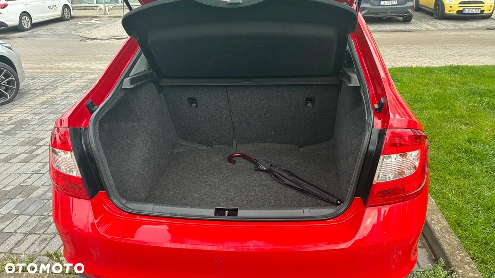 Skoda RAPID 1.2 TSI Ambition - 4