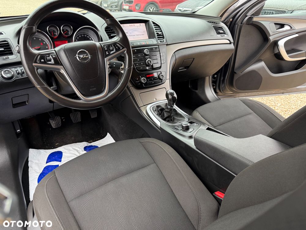 Opel Insignia 1.6 Turbo Edition - 16