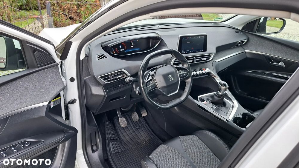 Peugeot 3008 BlueHDi 130 Stop & Start Allure - 25