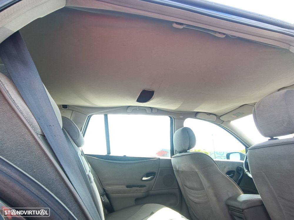 Renault Laguna Break 1.6 Privilège - 8