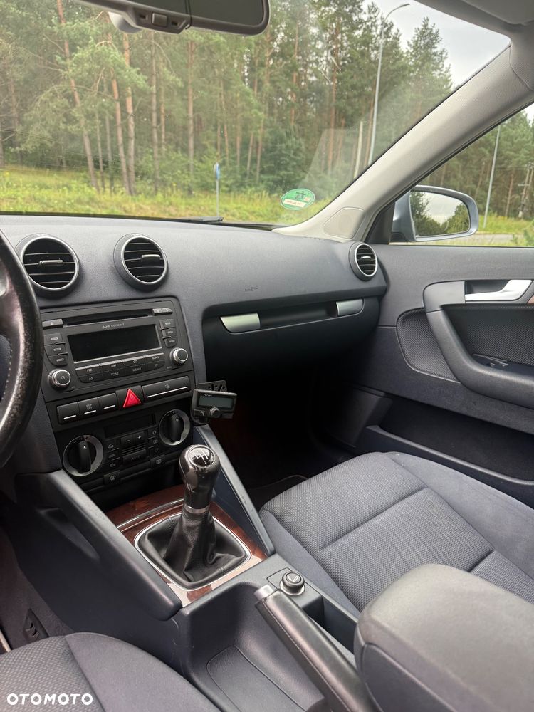 Audi A3 Sportback 1.6 Ambition - 12