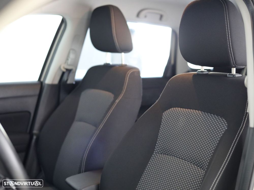 Suzuki Vitara 1.6 VVT GLE - 14