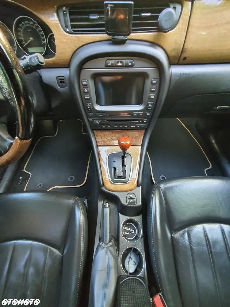 Jaguar X-Type 3.0 High - 13