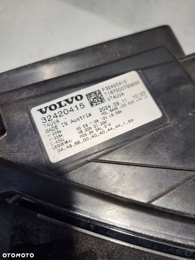 volvo xc40 lift base led przód strona lewa 32420415 - 4