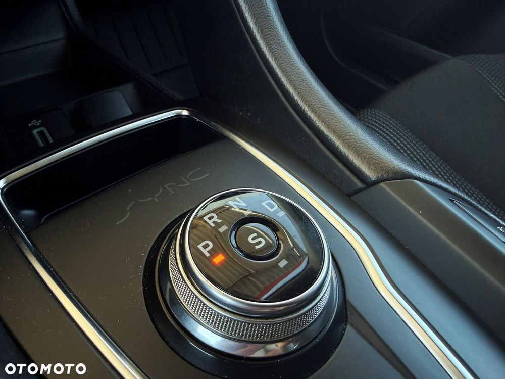 Ford Mondeo 2.0 EcoBlue Titanium - 29