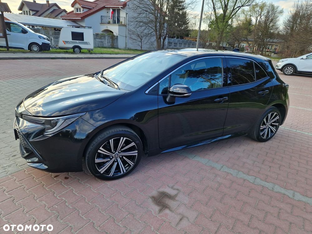 Toyota Corolla 2.0 Hybrid Executive - 8