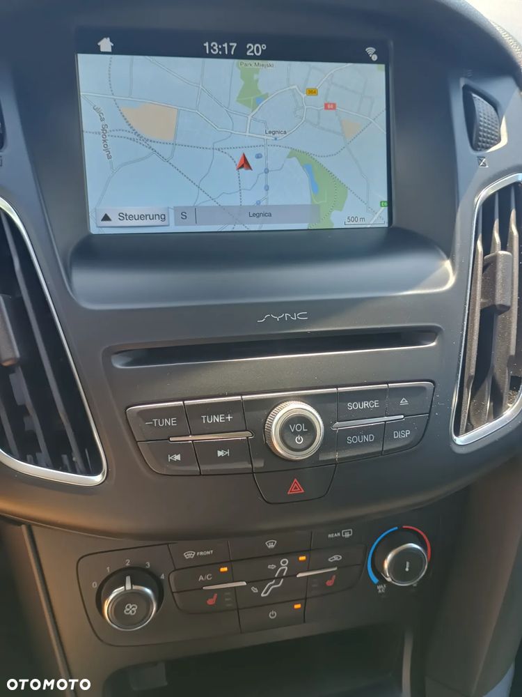 Ford Focus 1.0 EcoBoost Titanium - 13