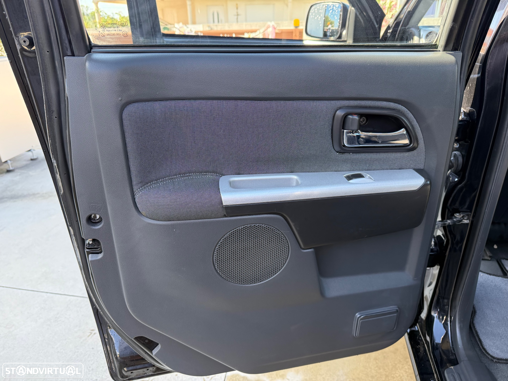 Isuzu D-Max 2.5 DTi CD 4WD LS - 18