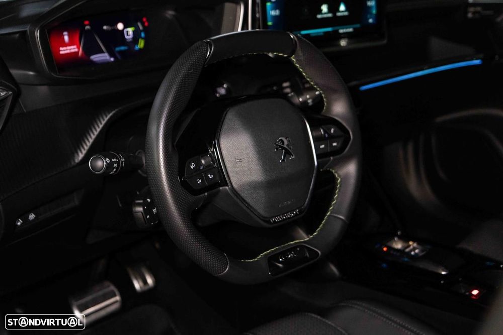 Peugeot e-2008 50 kWh GT - 22