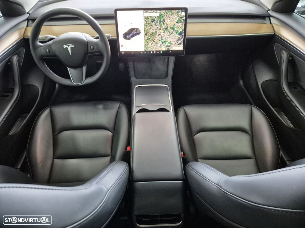 Tesla Model 3 Long Range Tração Traseira - 9