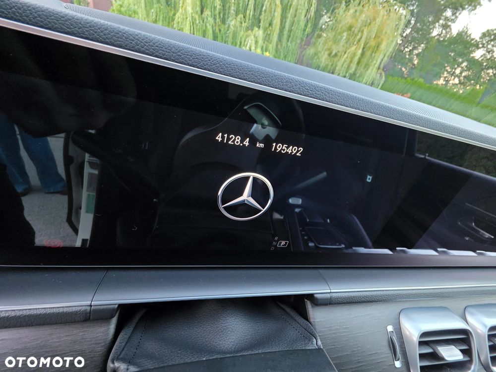 Mercedes-Benz GLE 300 d 4-Matic - 14