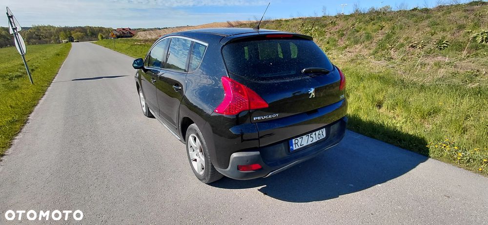Peugeot 3008 1.6 HDi Premium - 4