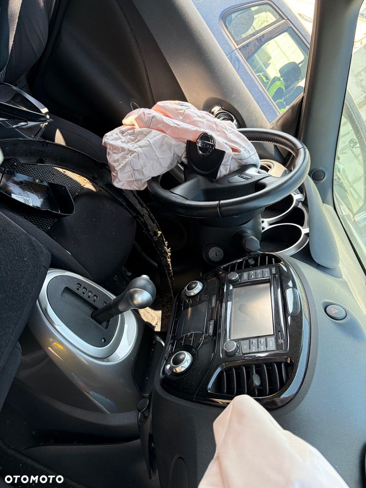 Nissan Juke 1.6 CVT Tekna - 2