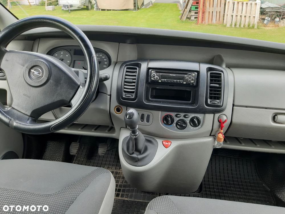 Opel Vivaro L1H1 2.9t - 10