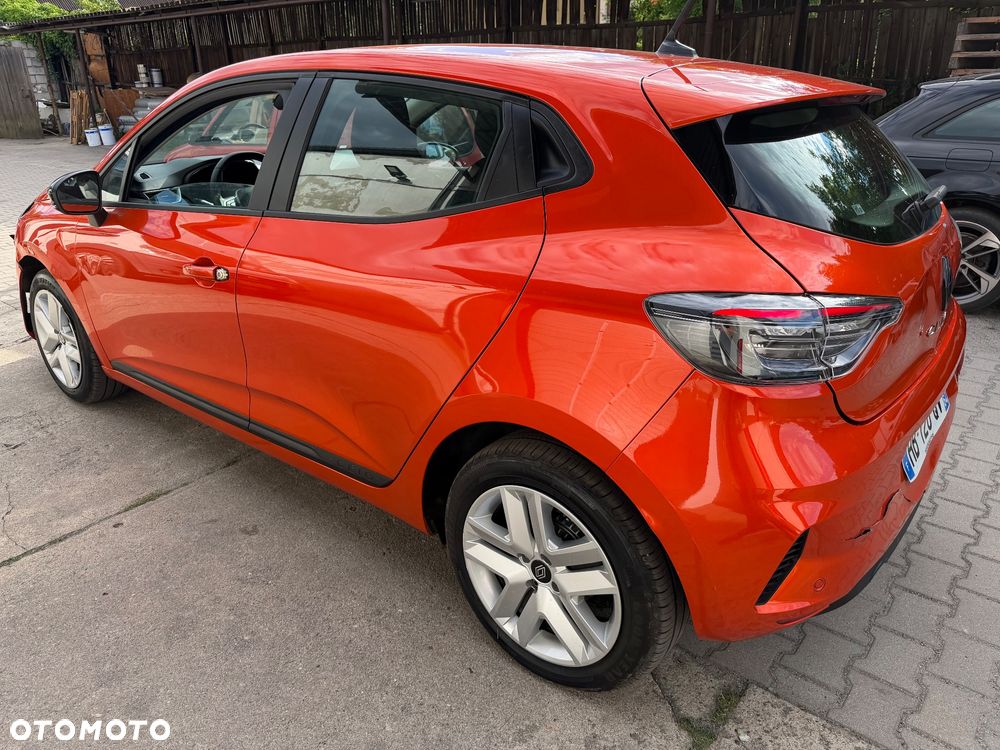 Renault Clio - 30