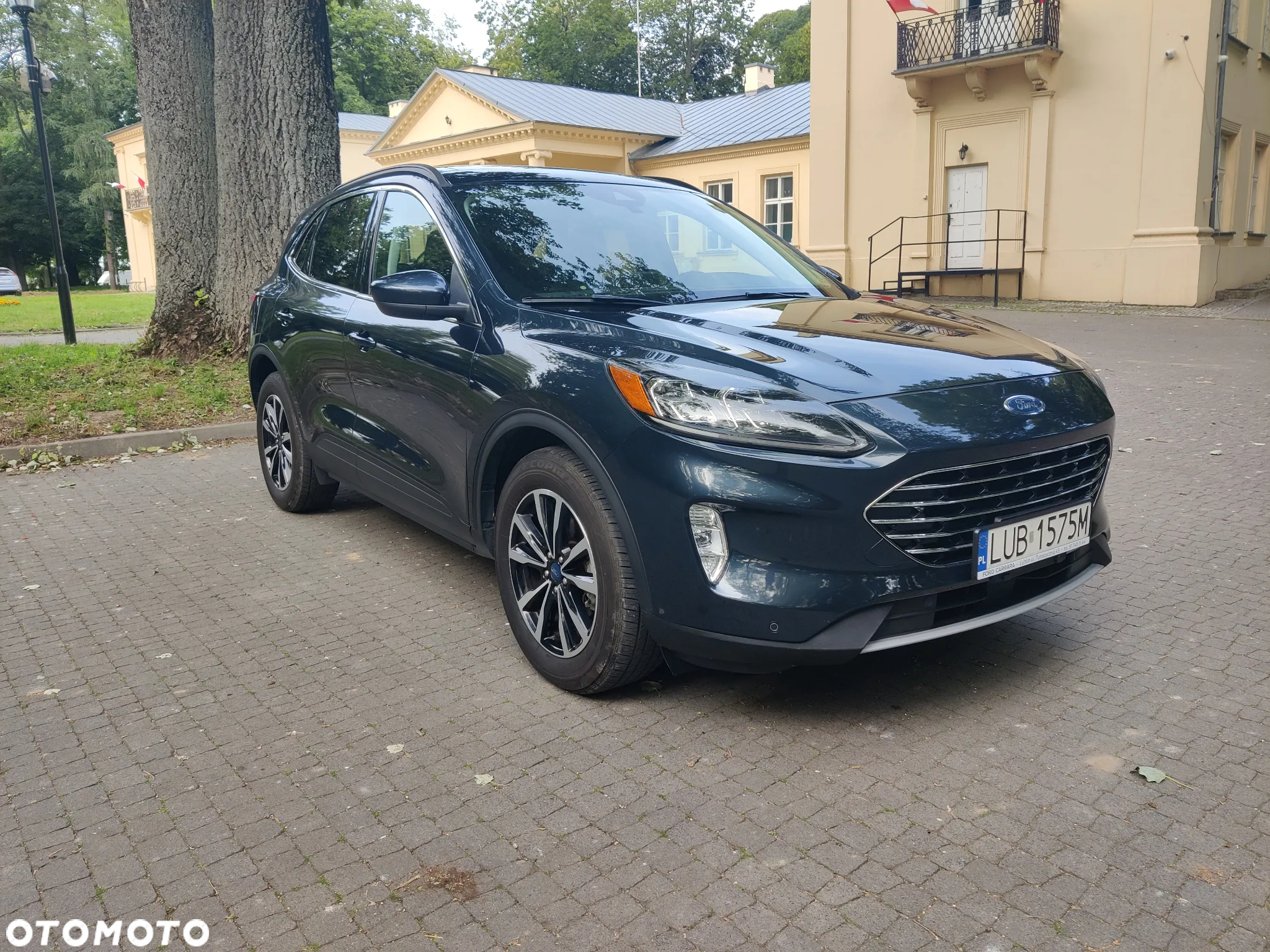 Ford Escape 2.0 EcoBoost AWD Titanium - 2