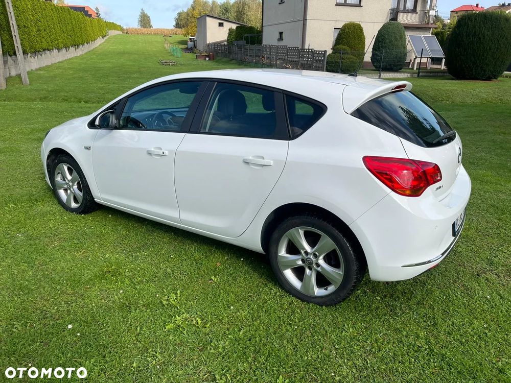 Opel Astra 1.4 EcoFLEX Edition - 3