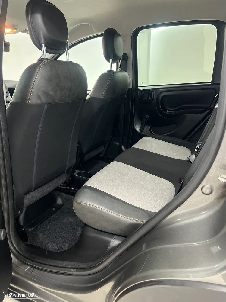 Fiat Panda 1.0 Hybrid Cross - 14