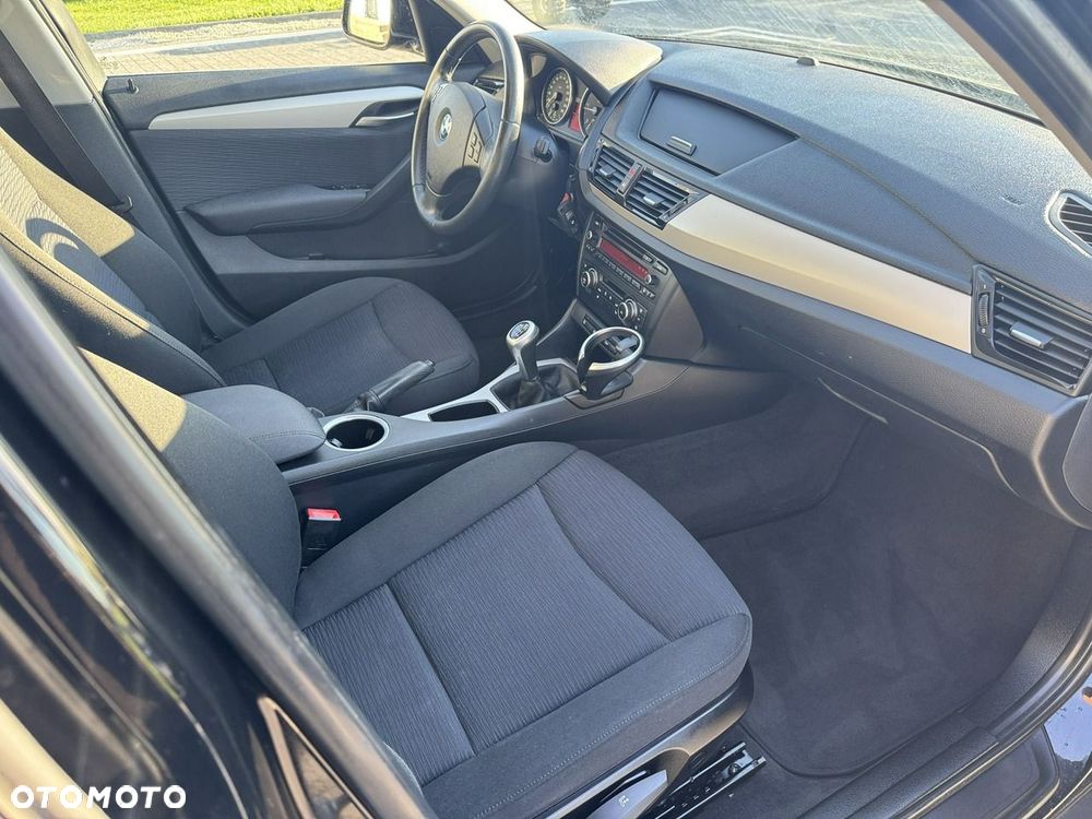 BMW X1 sDrive18d - 24