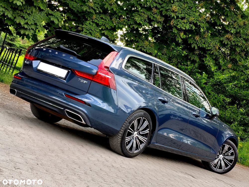 Volvo V60 T8 AWD Twin Engine Geartronic Inscription - 32