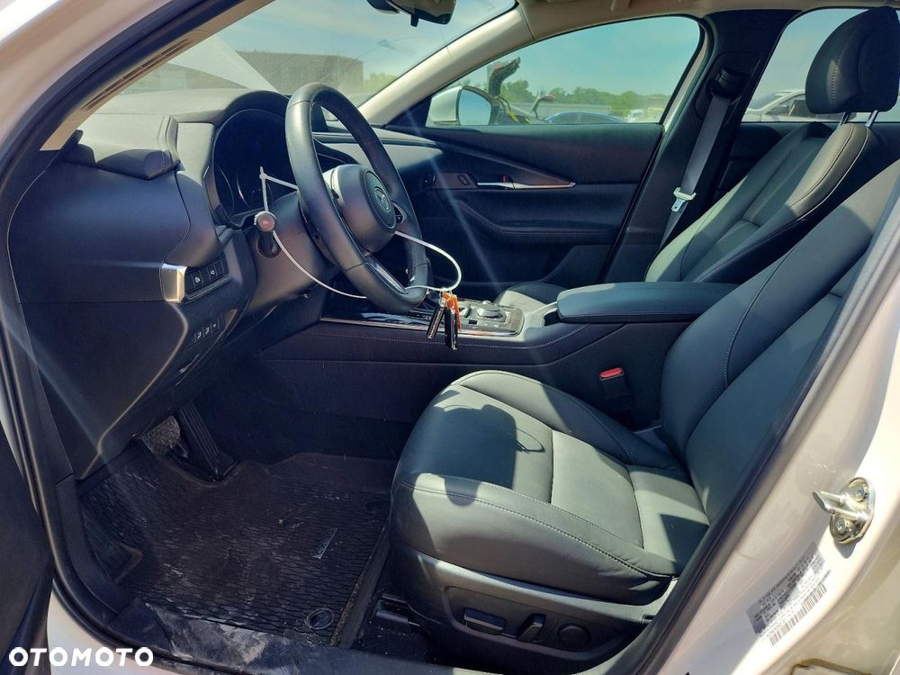 Mazda CX-30 - 8