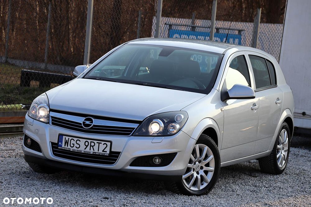 Opel Astra 1.7 CDTI DPF (119g) Innovation - 1