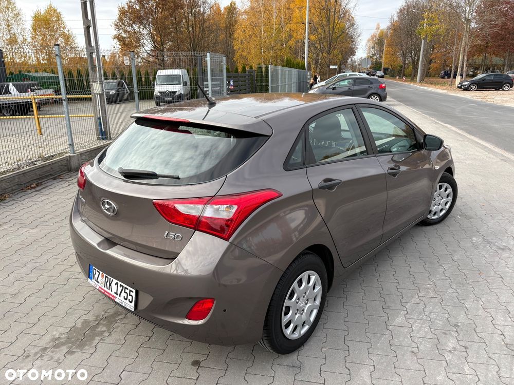 Hyundai i30 1.4 Style - 8