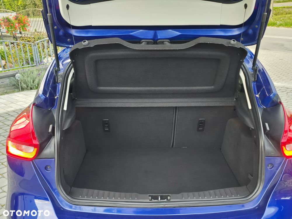 Ford Focus - 19