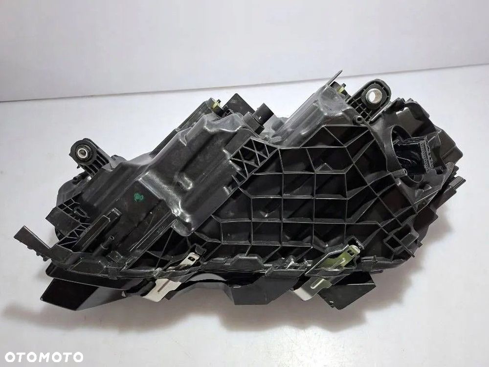Skoda Octavia Mk4 2025 Reflektor Full Led 0301134234AA 5E4941036 Europa - 13